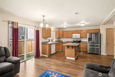 16425 39th Avenue E, Tacoma, WA 98446 - Photo 6