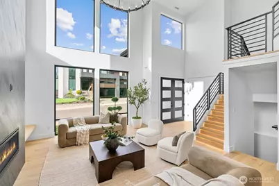 590 W U Street, Camas, WA 98607 - Photo 4