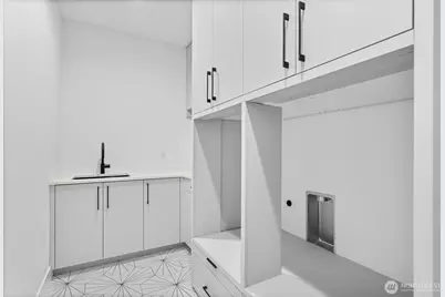 590 W U Street, Camas, WA 98607 - Photo 34