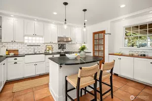 6746 41st Ave SW, Seattle, WA 98136 - Photo 10