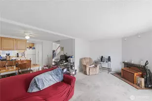 8823 Holly Dr, Everett, WA 98208 - Photo 12