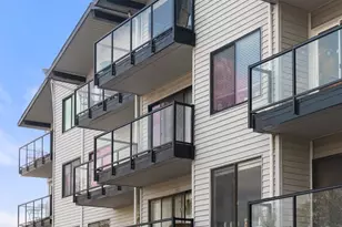 2562 Thorndyke Ave W, Seattle, WA 98199 - Photo 14