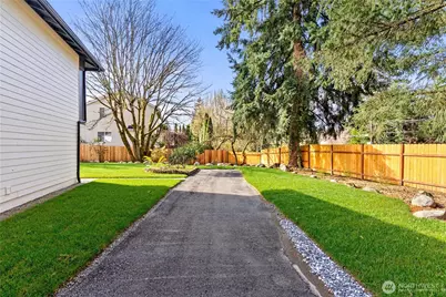 13203 SE 233rd Street, Kent, WA 98042 - Photo 36