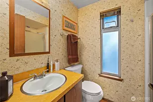 9719 52nd Ave E, Tacoma, WA 98446 - Photo 14