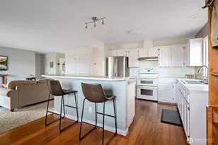 910 NE Cordero Pl, Oak Harbor, WA 98277 - Photo 12