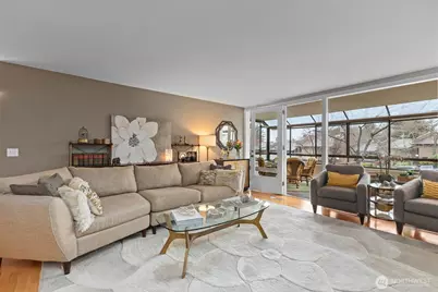 10903 Glen Acres Drive S #A, Seattle, WA 98168 - Photo 4