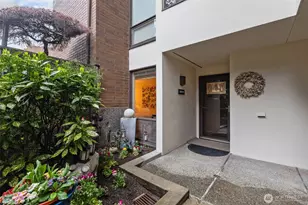 10903 Glen Acres Dr S, Seattle, WA 98168 - Photo 28