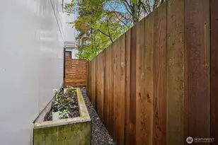 1406 21st Ave, Seattle, WA 98122 - Photo 26