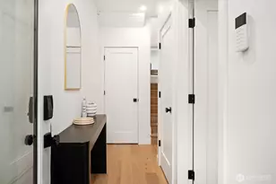 1406 21st Ave, Seattle, WA 98122 - Photo 4