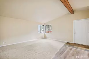 317 Rollingwood Dr, Kelso, WA 98626 - Photo 8