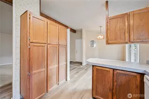 317 Rollingwood Dr, Kelso, WA 98626 - Photo 12