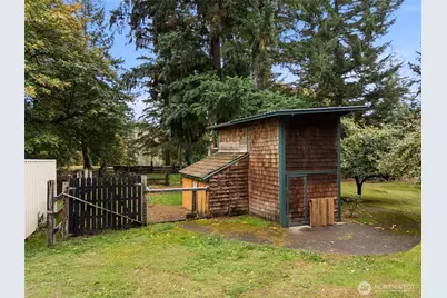 4914 182nd Avenue SW, Longbranch, WA 98351 - Photo 28