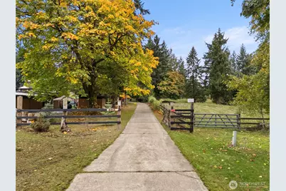 4914 182nd Avenue SW, Longbranch, WA 98351 - Photo 2