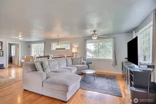 7417 S Prospect St, Tacoma, WA 98409 - Photo 4