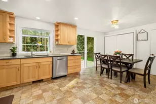 21803 NE 154th St, Woodinville, WA 98077 - Photo 16