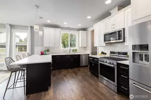 611 Upland Dr, Mount Vernon, WA 98273 - Photo 12