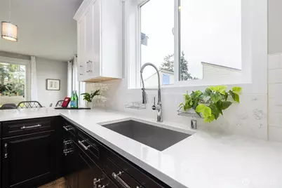 611 Upland Drive, Mount Vernon, WA 98273 - Photo 14