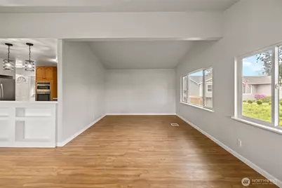 994 Diane Avenue, Oak Harbor, WA 98277 - Photo 6