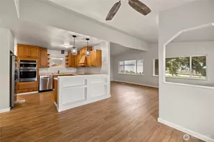 994 Diane Ave, Oak Harbor, WA 98277 - Photo 10