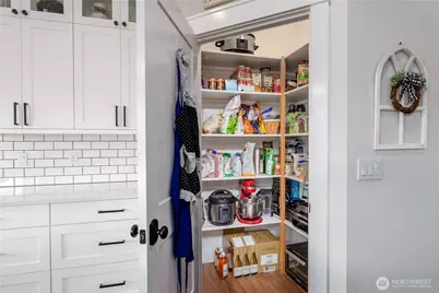 213 Roman Road, Port Angeles, WA 98362 - Photo 16