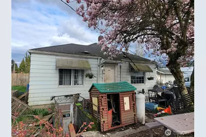 901 11th Street, Sedro Woolley, WA 98284 - Photo 2