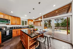 15863 15th Ave NE, Shoreline, WA 98155 - Photo 10