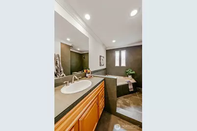 15863 15th Avenue NE, Shoreline, WA 98155 - Photo 22