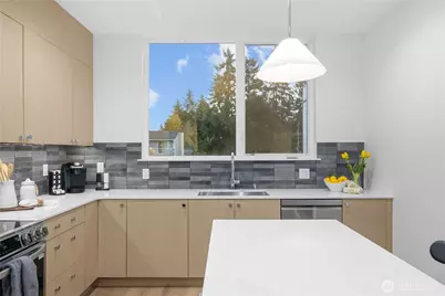 12322 14th Avenue NE #B, Seattle, WA 98125 - Photo 12