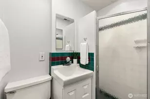 3835 25th Ave W, Seattle, WA 98199 - Photo 22