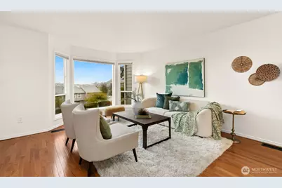 3835 25th Avenue W, Seattle, WA 98199 - Photo 4