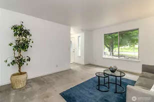 2426 E Pioneer, Puyallup, WA 98372 - Photo 4