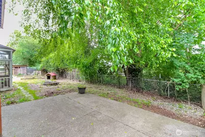 2426 E Pioneer, Puyallup, WA 98372 - Photo 22