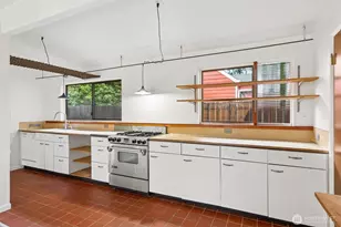 314 Foote St NW, Olympia, WA 98502 - Photo 6