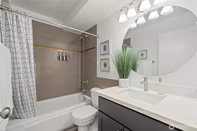 500 W 5th Avenue #306, Seattle, WA 98119 - Photo 14