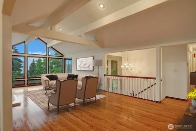 2668 E Lake Sammamish Parkway NE, Sammamish, WA 98074 - Photo 10