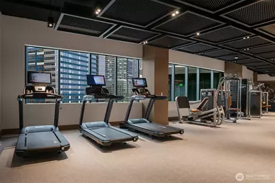 838 Avenue Square NE #1207, Bellevue, WA 98004 - Photo 28