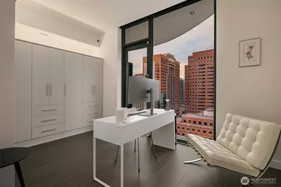 838 Avenue Square NE #1207, Bellevue, WA 98004 - Photo 16