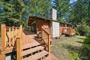 10706 Pioneer Dr, Anderson Island, WA 98303 - Photo 34