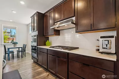 5132 NE 87th Avenue NE, Marysville, WA 98270 - Photo 10