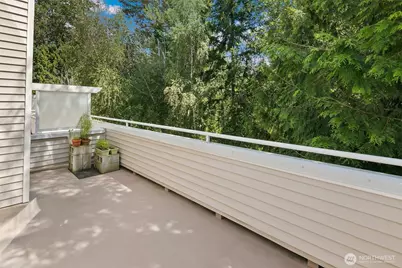 2060 132nd Avenue SE #612, Bellevue, WA 98005 - Photo 8