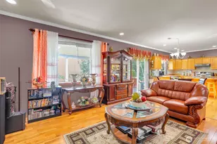 10209 28th Dr SE, Everett, WA 98208 - Photo 12