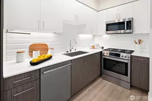 109 22nd Ave E, Seattle, WA 98112 - Photo 8