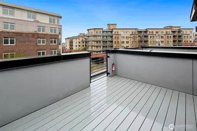 109 22nd Avenue E #F, Seattle, WA 98112 - Photo 18