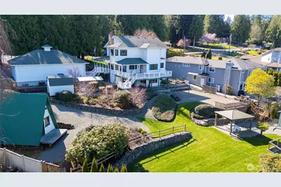 4217 Lakeridge Drive E, Lake Tapps, WA 98391 - Photo 2