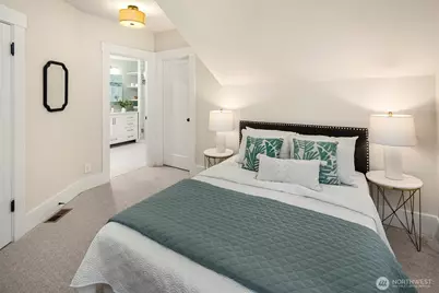 8016 17th Avenue NE, Seattle, WA 98115 - Photo 30