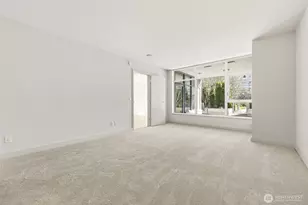 583 Battery St, Seattle, WA 98121 - Photo 16