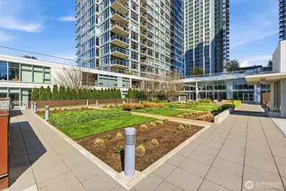 583 Battery Street #715N, Seattle, WA 98121 - Photo 28