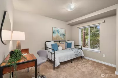 11306 124th Avenue NE #302, Kirkland, WA 98177 - Photo 8