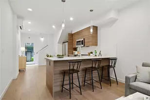 7443 A 4th Ave NE, Seattle, WA 98115 - Photo 6