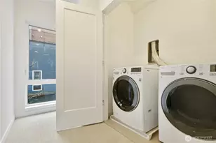 7443 A 4th Ave NE, Seattle, WA 98115 - Photo 14